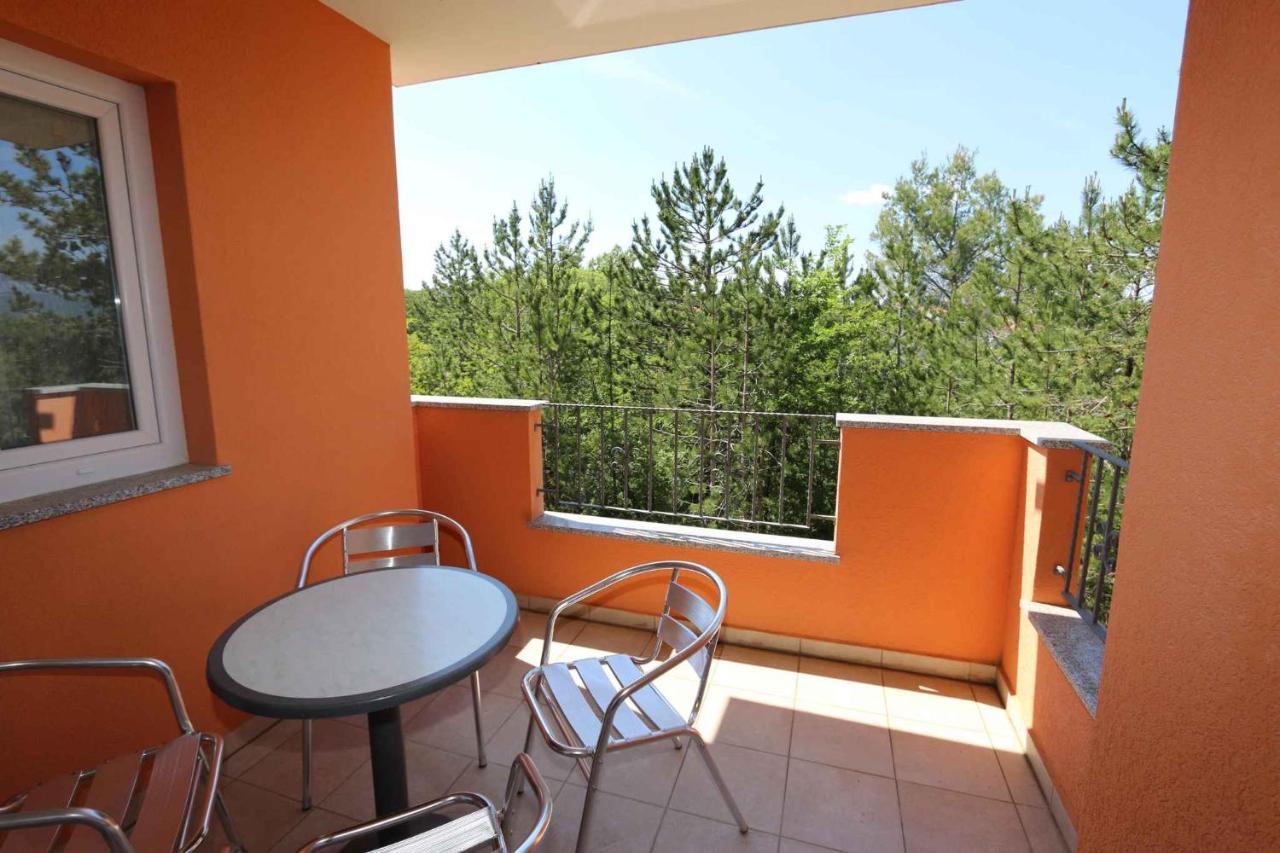 Apartments In Silo/Insel Krk 13430 Exterior photo